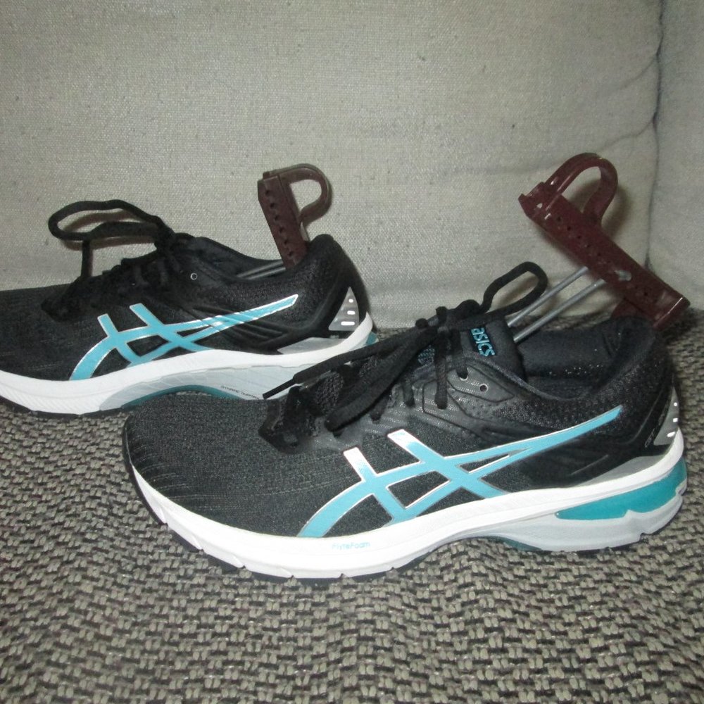 Asics GT-2000 9 Women's Size 9